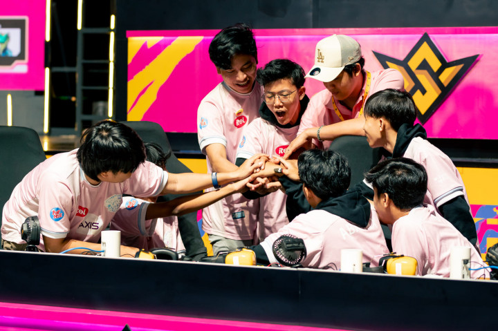 Semangat #FFINDOBERSATU, Tim Indonesia Saling Jaga Asa Lolos ke Babak Final!