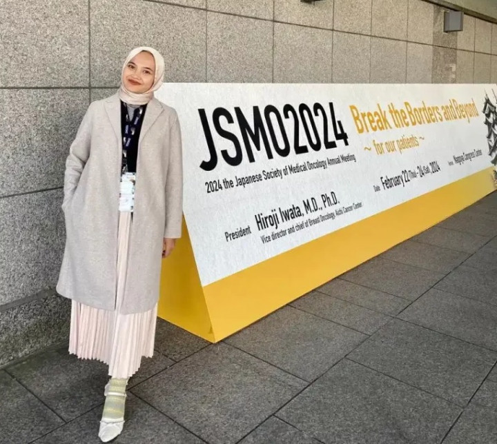 Bahas Terapi Kanker Darah, Mahasiswa FK Unair Raih Travel Grants Award di Jepang