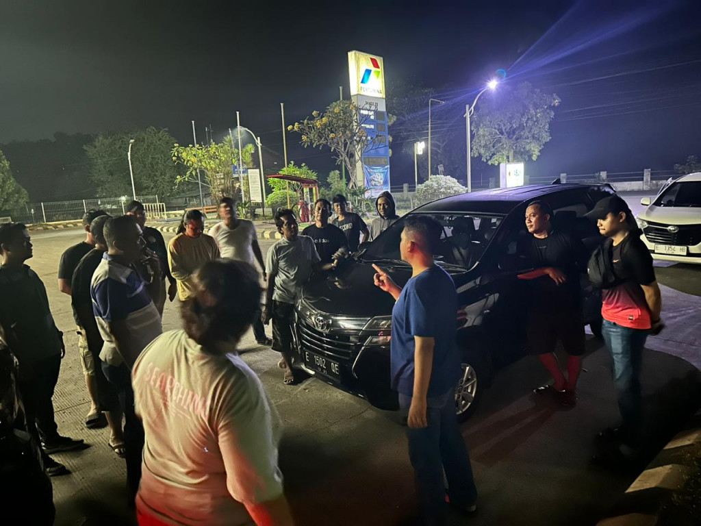 Kasatreskrim Polresta Cirebon saat memimpin penangkapan pelaku