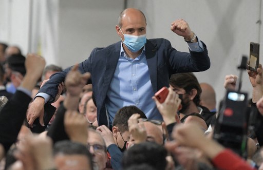 Dituduh Korupsi, Wakil PM Malta Chris Fearne Mundur