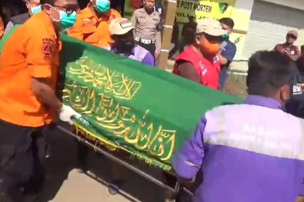 10 Jenazah Korban Kecelakaan Bus di Ciater Dipulangkan ke Depok