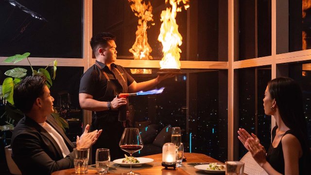 Skyegasm membawa tipe makanan western contemporary grill. (Foto: Dok. Istimewa)