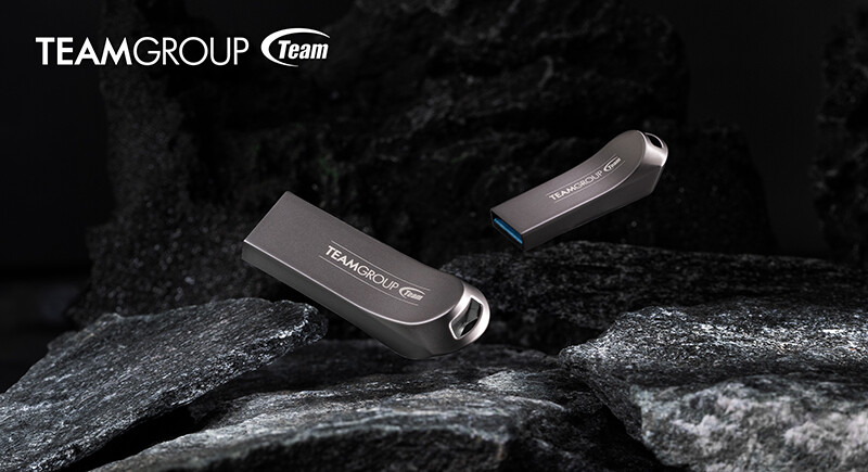 Team Group Model T USB 3.2 Gen 1 Flash Drive.