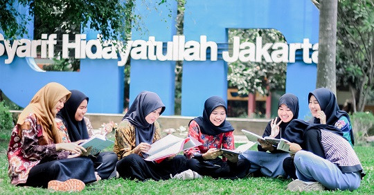 FTIK UIN Jakarta Dorong Lulusan Lanjut Kuliah Lewat Scholarship Fair 2024