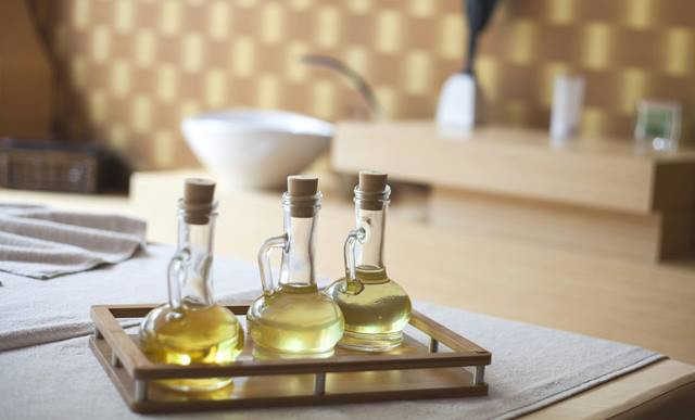 Penelitian Baru: Konsumsi Sesendok Olive Oil Setiap Hari Kurangi Risiko Kematian Akibat Demensia