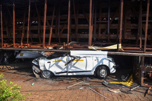 Korban Papan Reklame Roboh di India Bertambah Jadi 14 Orang