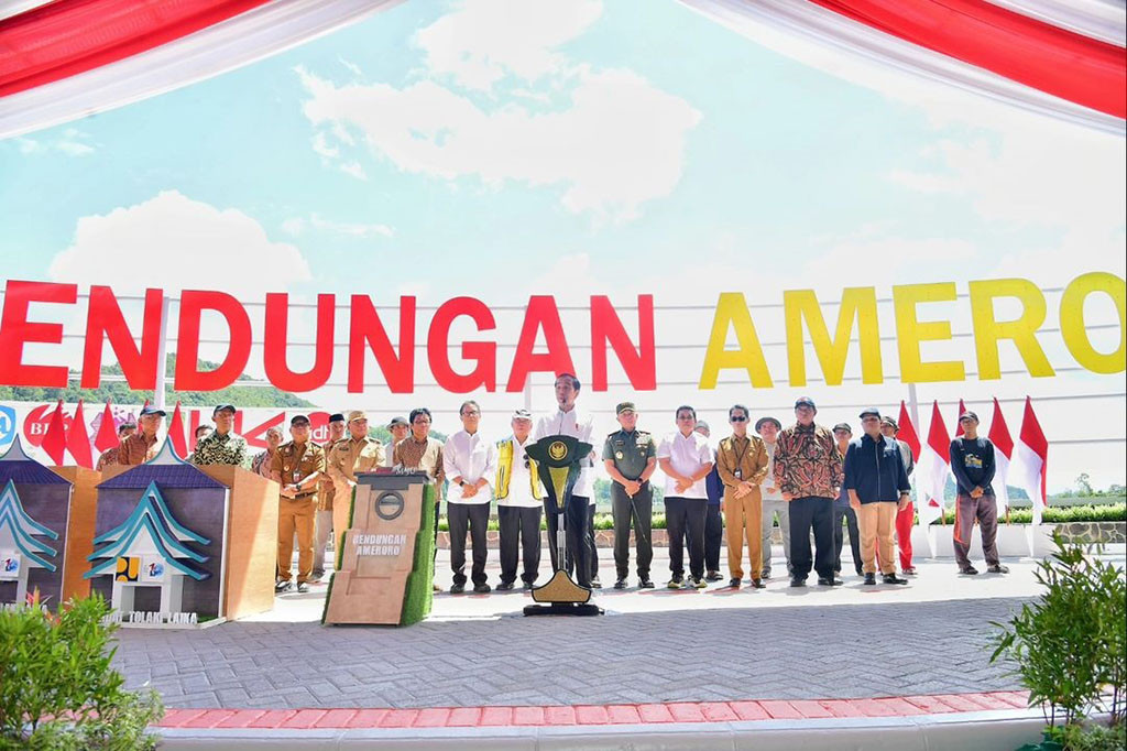 Jokowi Resmikan Bendungan Ameroro untuk Cegah Krisis Air dan Reduksi Banjir