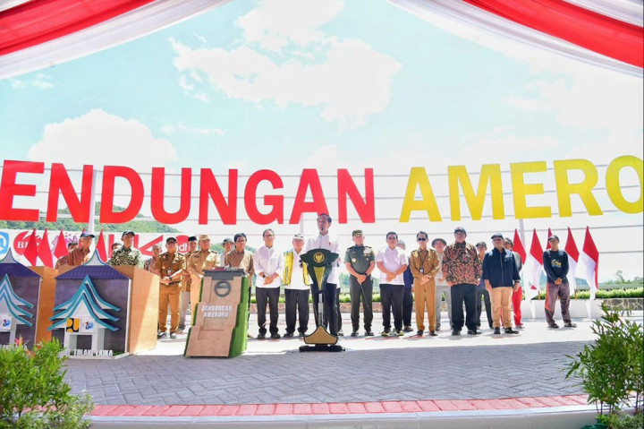 Jokowi Resmikan Bendungan Ameroro untuk Cegah Krisis Air dan Reduksi Banjir