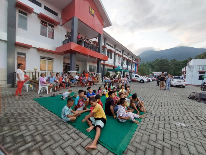 9.343 Warga Mengungsi Terdampak Erupsi Gunung Ruang