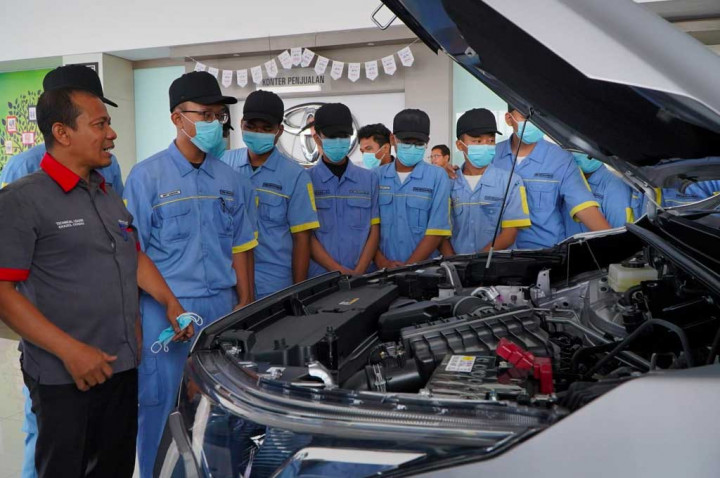 Link and Match Industri Otomotif, Begini Cara Auto2000 Edukasi Pelajar