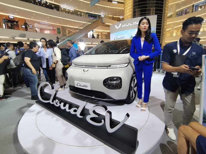 Akulaku Buka Bisnis Pembiayaan Otomotif Bersama Wuling Finance