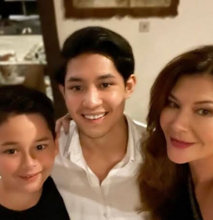 Pesan Menyentuh Tamara Bleszynski untuk Anak: Semoga Tidak Lupa Padaku!