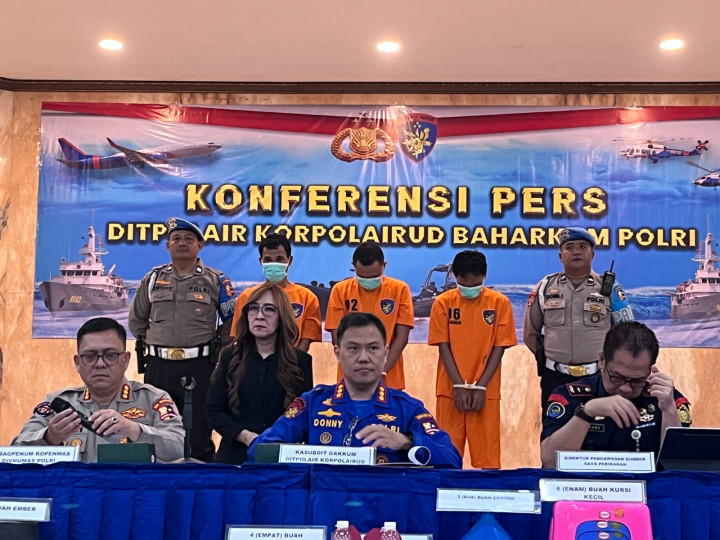 Polri Bongkar Penyelundupan 91.246 Benih Lobster di Bogor