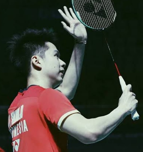 4 Fakta Kevin Sanjaya 'Gantung Raket'