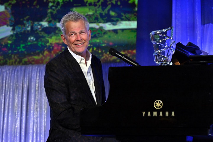 Pemanasan Sebelum David Foster Konser di Indonesia