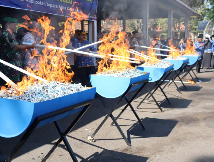 Jepara Disebut Zona Merah Peredaran Rokok Ilegal