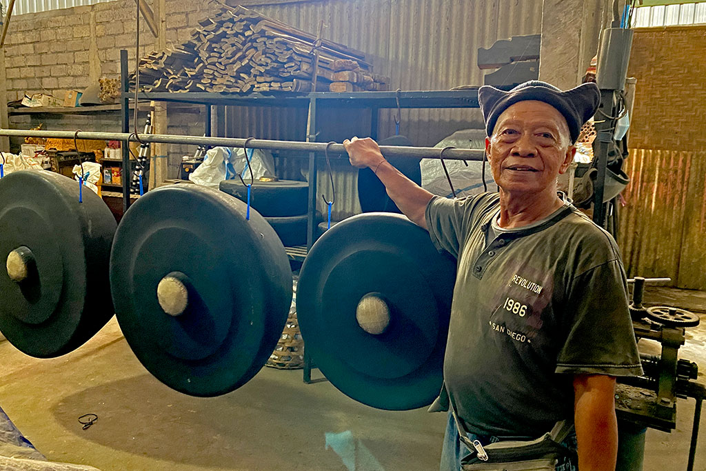 I Gede Swandiyasa, seorang pembuat gamelan dari Klungkung, Bali (Foto: Medcom/Shindu)