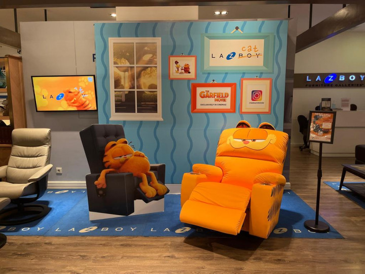 Lucu Banget, Kolaborasi La-Z-Boy X The Garfield Movie Hadirkan Kursi Malas si Kucing Oren
