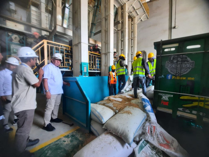 Dirut Bulog: HET Beras Sulit Turun!