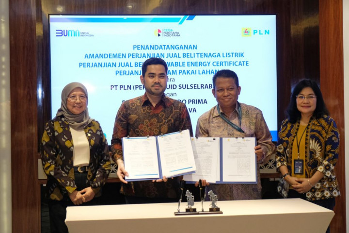 Tekan Emisi Karbon, PLN Suplai Listrik ke <i>Smelter</i> Ceria Group dari Energi Bersih