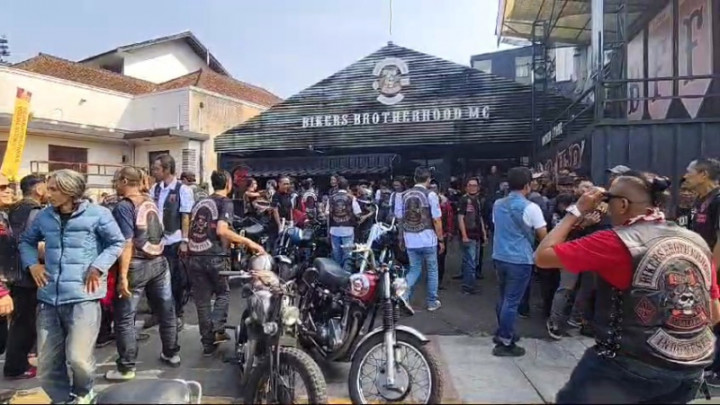 PN Bandung Sita dan Eksekusi Logo Bikers Brotherhood 1% MC