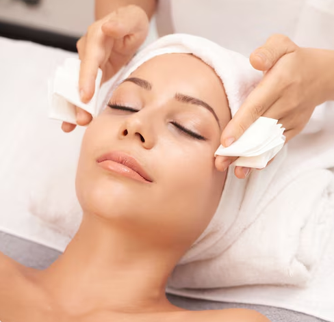 Mengenal Revok50, Inovasi Skin Booster Anti-Aging yang Bikin Kulit Mulus dan Awet Muda