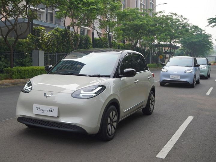 Mobil Listrik Wuling BinguoEV Sabet Penghargaan Ini