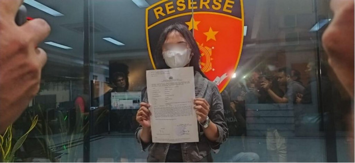 Sederet Teror Adi ke Nimas Selama 10 Tahun, Kirim Foto Alat Kelamin sampai Datang ke Rumah