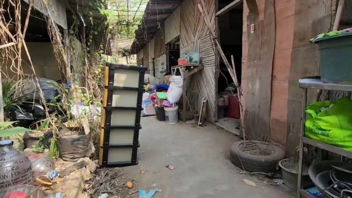 Kondisi Hunian Sementara Warga Eks Kampung Susun Bayam Dikeluhkan