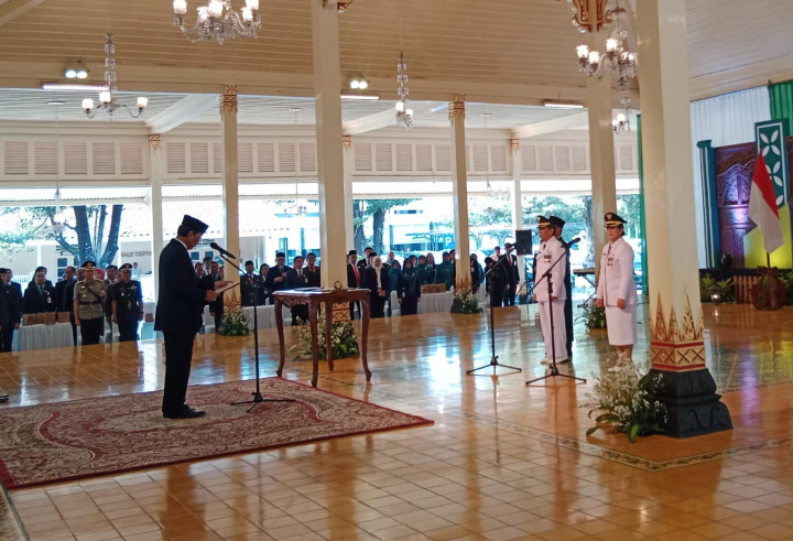 Gubernur DIY Lantik Pj Wali Kota Yogyakarta dan Bupati Kulon Progo