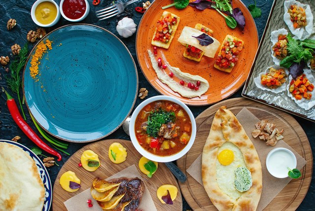Kampanye #FoodFestOnTikTok menjadi cara untuk merayakan kuliner nusantara yang kaya bersama komunitas TikTok. (Foto: Ilustrasi/Dok. Unsplash.com)