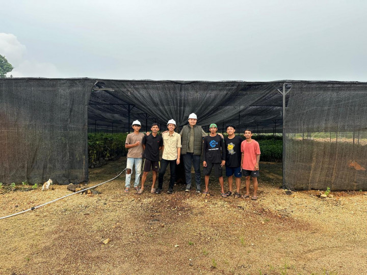 Keren! Generasi Milenial Ini Lakukan Penghijauan Lahan Pertambangan