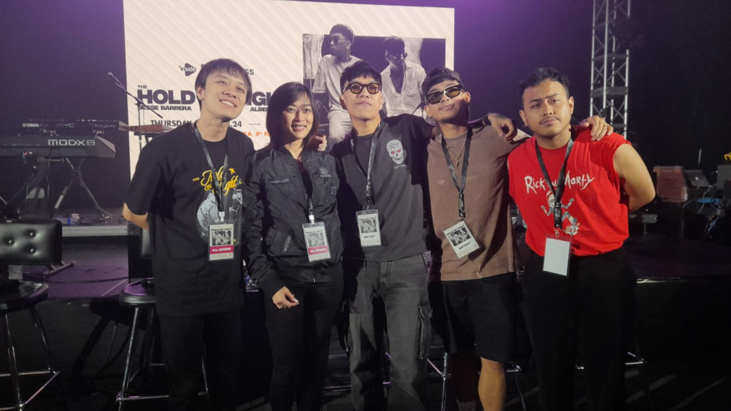 Konser Jesse Barrera dan Albert Posis (Foto: instagram)