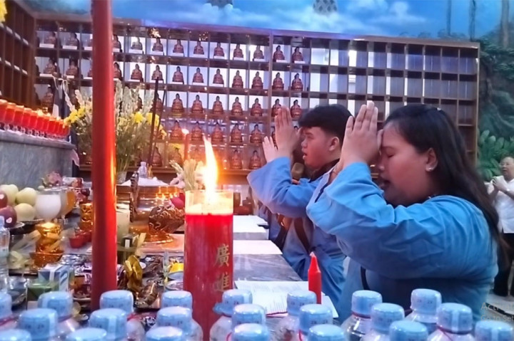 Khidmat, Peringatan Waisak di Wihara Ananda Avalokitesvara Rangkasbitung