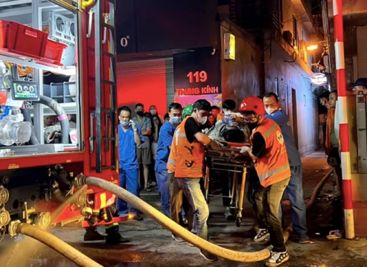Apartemen di Vietnam Dilalap Api, 14 Orang Tewas