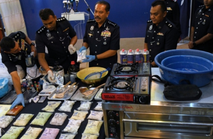 Polisi Malaysia Ringkus Dua Pengedar Narkoba Indonesia di Penang