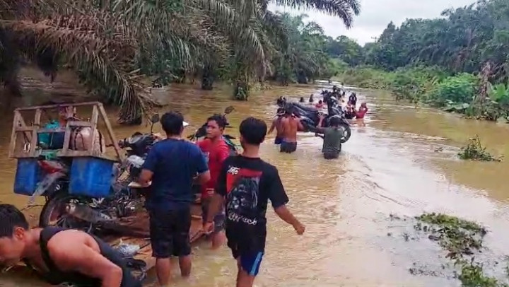 Banjir dan Longsor, Kabupaten Landak Tetapkan Status Tanggap Darurat