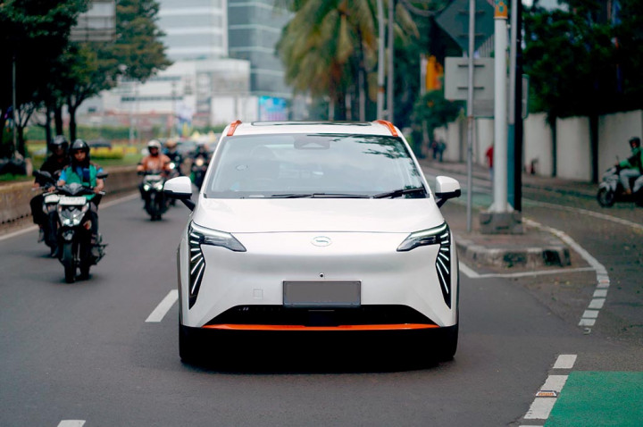 Akhir Tahun, Ada Mobil Listrik Baru yang Dirakit Indomobil Group