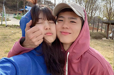 Foto Mesra Suzy dan Park Bo Gum jadi Sorotan Warganet