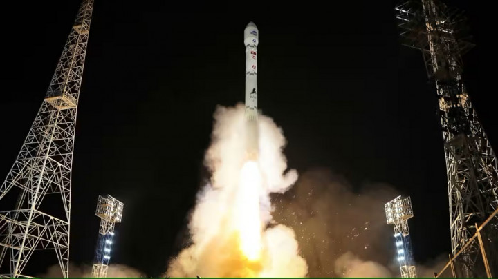 Roket Meledak di Udara, Korut Gagal Luncurkan Satelit Mata-Mata Kedua