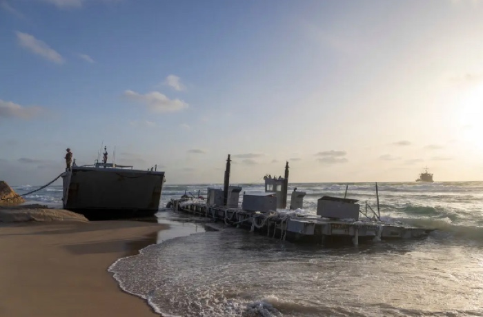 Gelombang Laut Rusak Dermaga Buatan Militer AS di Gaza