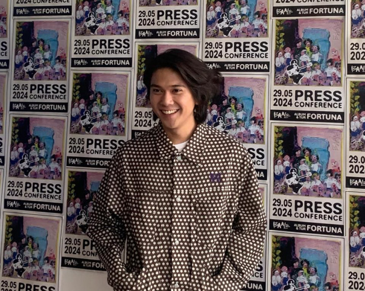 Iqbaal Ramadhan Libatkan Vincent Rompies hingga Randy Nidji di Album Perdana