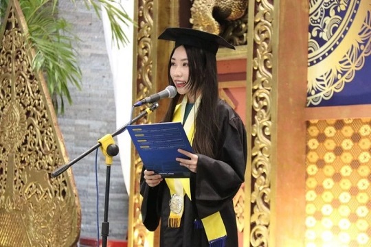 Sempat Kesulitan, Mahasiswa Asal Vietnam Vu Minh Anh Berhasil Lulus Cum Laude di UGM