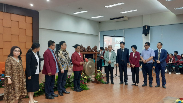 Untar dan Hunan University of Chinese Medicine Kolaborasi Kembangkan Riset Obat Tradisional