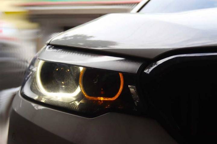 Lampu DRL BMW Lawas Menguning? Ini Solusi dari Yoong Motor