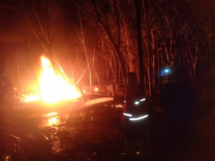 Polda Aceh Selidiki Ledakan Sumur Minyak Ilegal