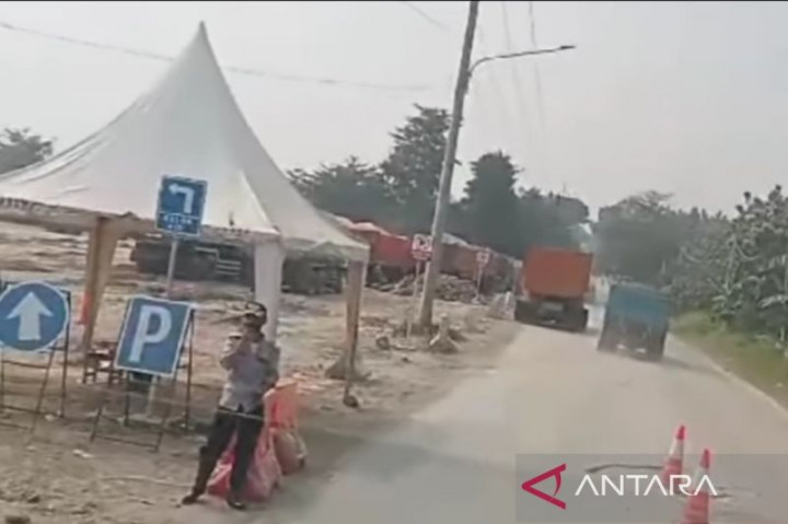 Dishub Bogor Bantah Anggotanya Pungli ke Sopir Truk Tambang