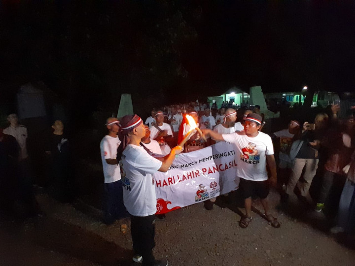 Eks Bupati Jepara <i>Long March</i> 44 KM Memperingati Hari Lahir Pancasila