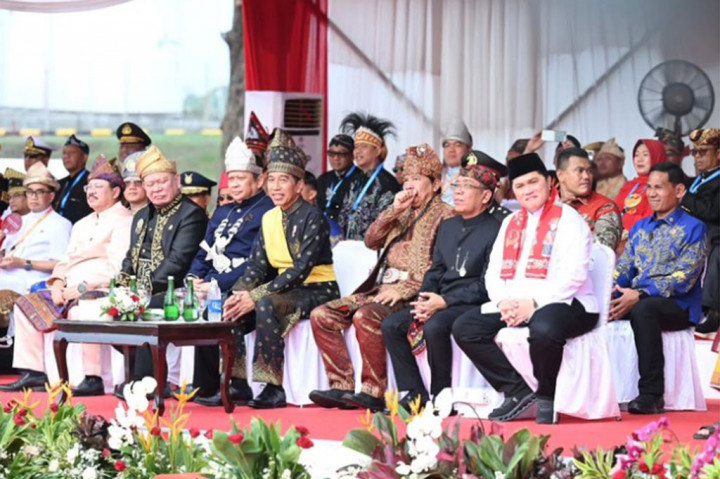 Presiden dan Para Menteri Tampilkan Kebhinekaan di Hari Lahir Pancasila