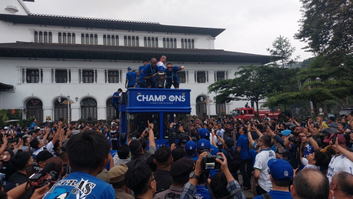 Tiba di Gedung Sate, Skuad Persib Disambut Pj Gubernur Jabar